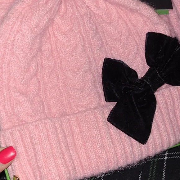 KATE SPADE 3pc Pink Knit Hat Scarf & Gloves Set with Black Bows - Picture 9 of 13